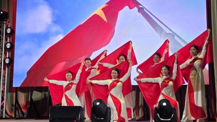 Вьетнамские студенты продвигают имидж страны на культурном фестивале в России