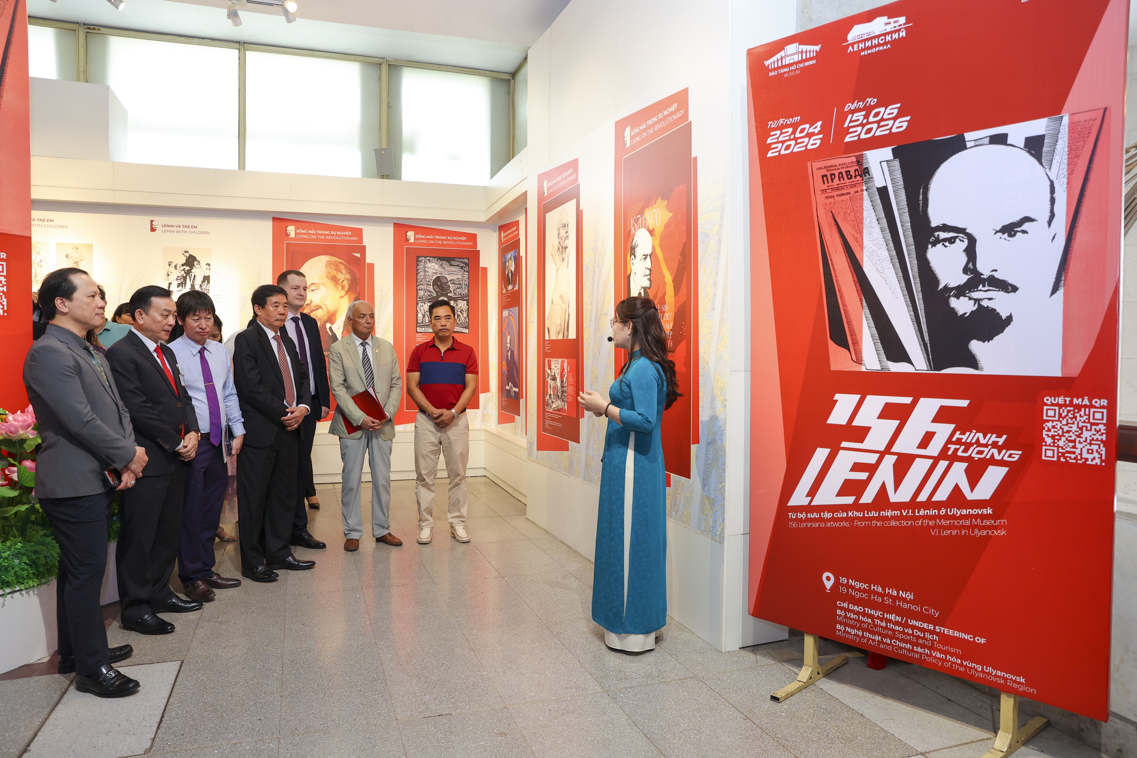 Воссоздание жизни Ленина — великого деятеля через 156 образов