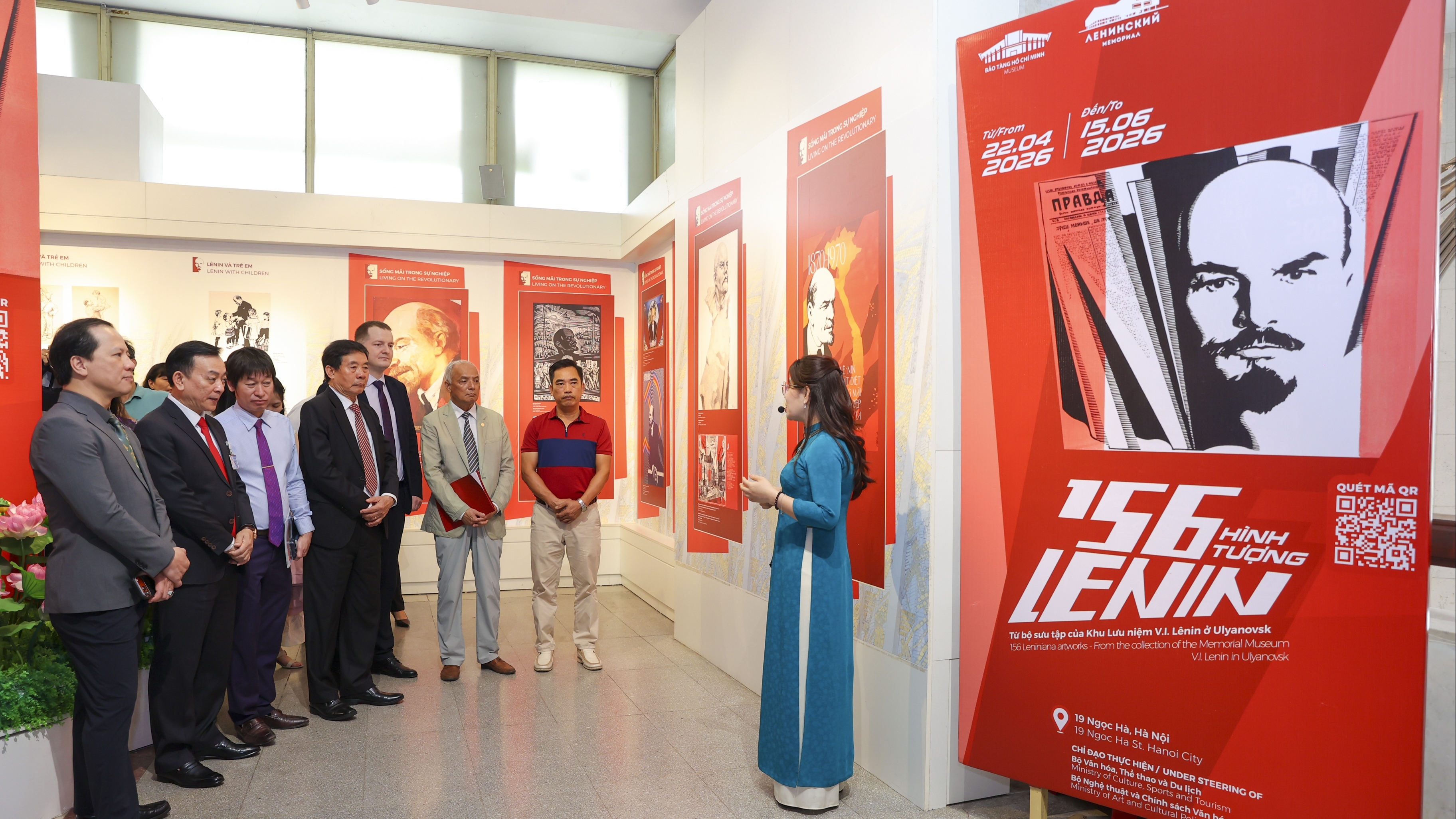 Воссоздание жизни Ленина — великого деятеля через 156 образов