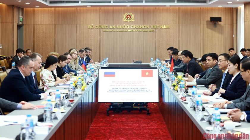 Вьетнам и РФ укрепляют сотрудничество в сфере международной информационной безопасности