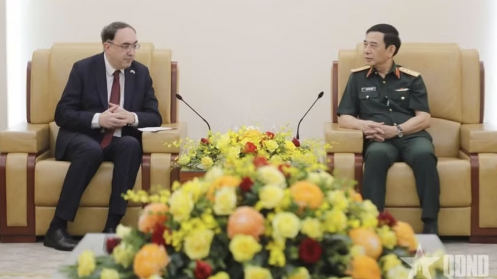 Активизация сотрудничества в сфере обороны между Вьетнам и Армения