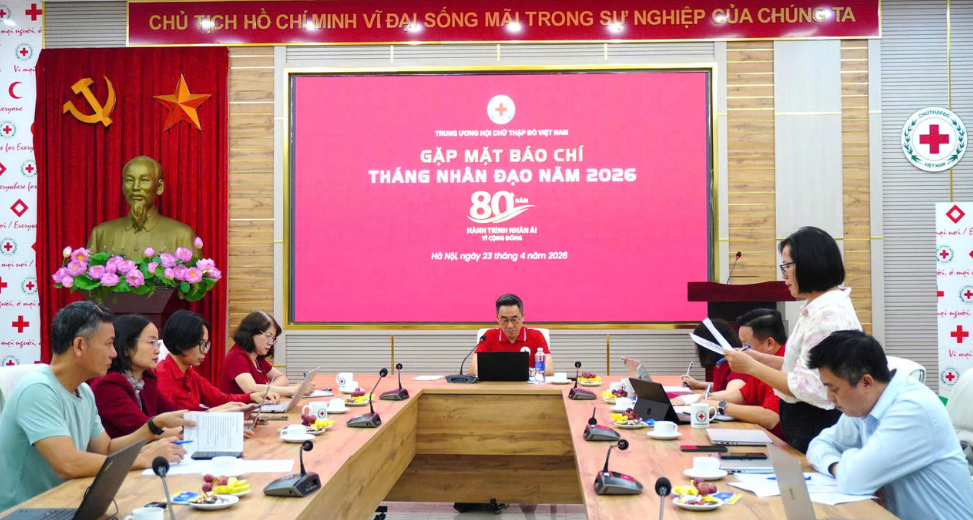 Распространение 80-летнего пути милосердия во имя сообщества