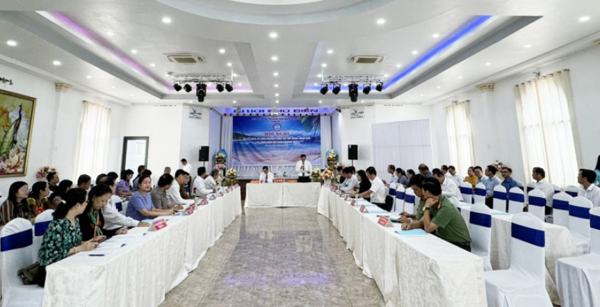 Предварительную конференцию для обмена опытом работы по народной дипломатии в юго-западных провинциях Вьетнама 2024 года.