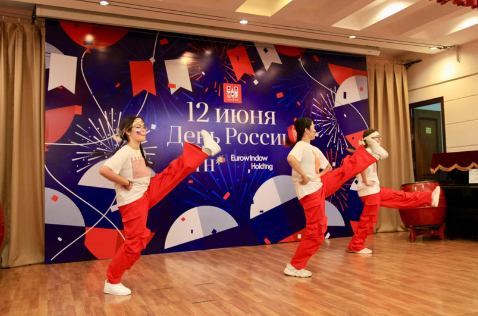 Вьетнам и Россия укрепляют связи между двумя народами
