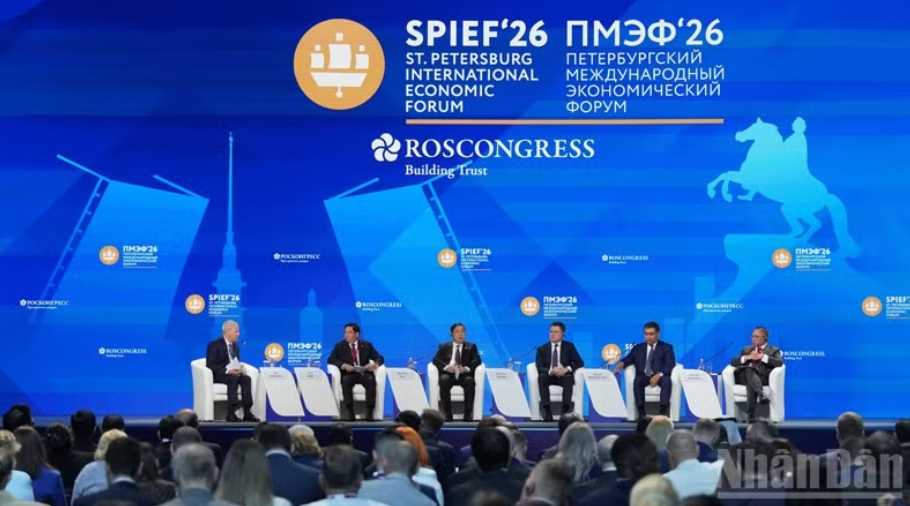 Руководитель Вьетнама выступил на церемонии открытия ПМЭФ-2026