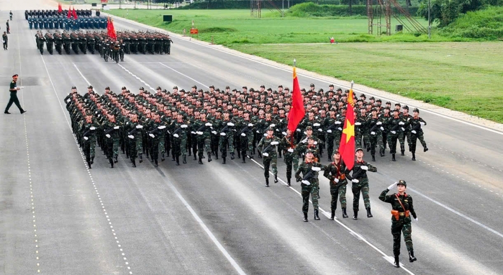 Вьетнам приглашил вооружённые силы 5 стран участвовать в параде по случаю Дня независимости