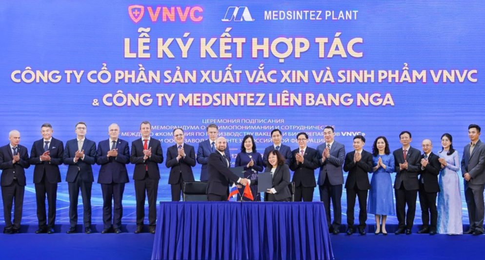 Россия передала Вьетнаму технологии производства современных лекарств и вакцин