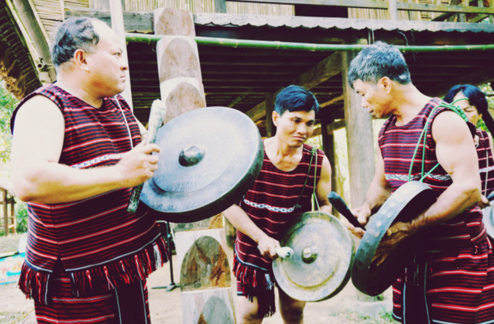 Церемония поклонения Саянгва у этнической группы Чоро