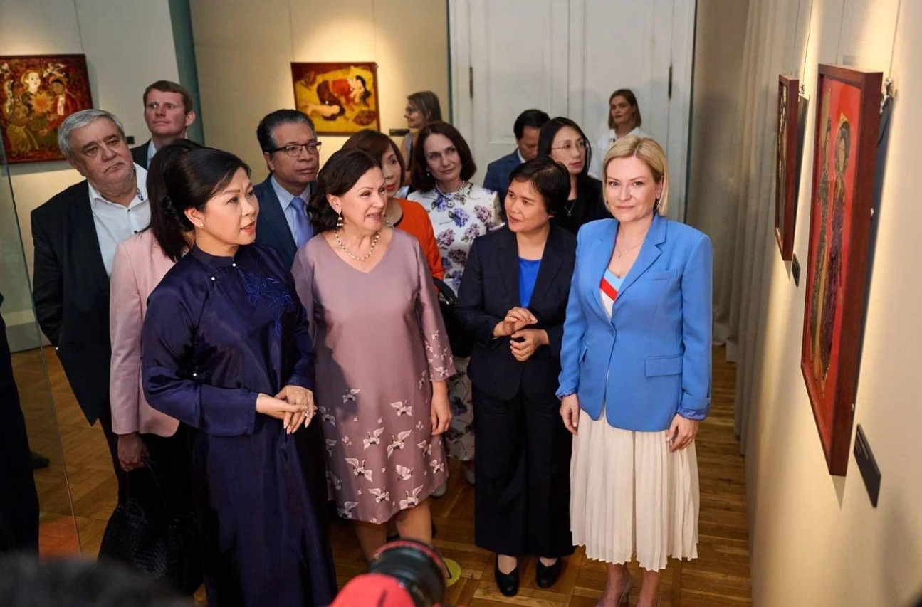 Россия выразила надежду на проведение совместных культурных мероприятий с Вьетнамом