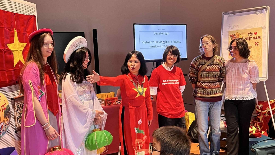 Сохранение вьетнамского языкa через музыку и кулинарию