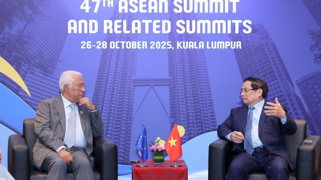 Укрепление регионального сотрудничества в управлении рыболовством и борьбе с ННН-промыслом