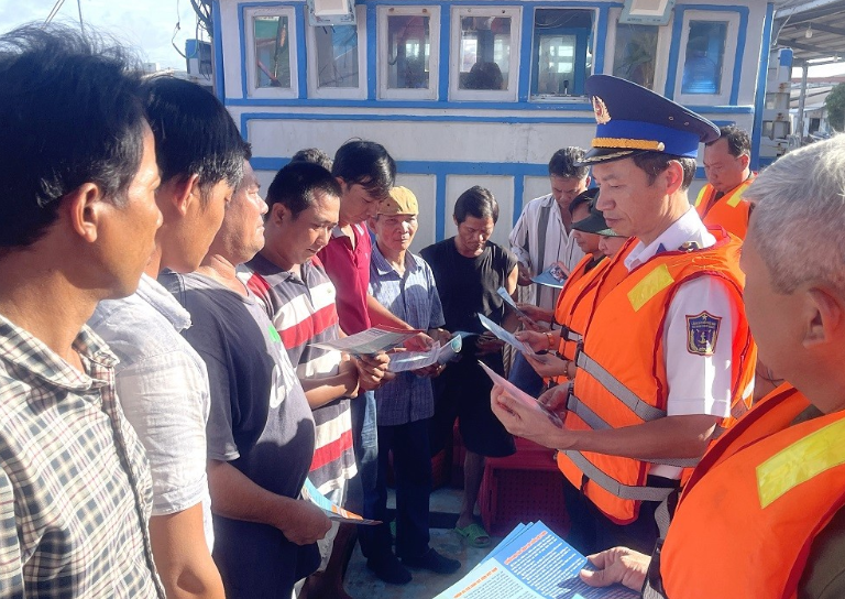 Распространение правовых знаний среди рыбаков города Хошимин направлено на полное предотвращение ННН-рыболовства Распространение правовых знаний среди рыбаков города Хошимин направлено на полное предотвращение ННН-рыболовства