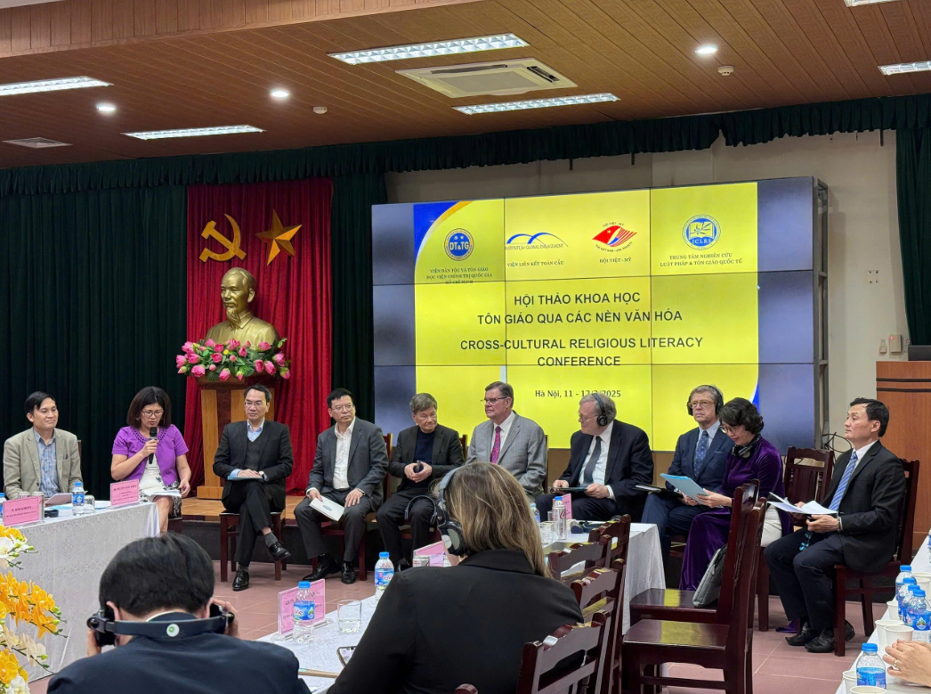 Союз обществ дружбы Вьетнама и вопрос обеспечения прав человека во Вьетнаме Союз обществ дружбы Вьетнама и вопрос обеспечения прав человека во Вьетнаме