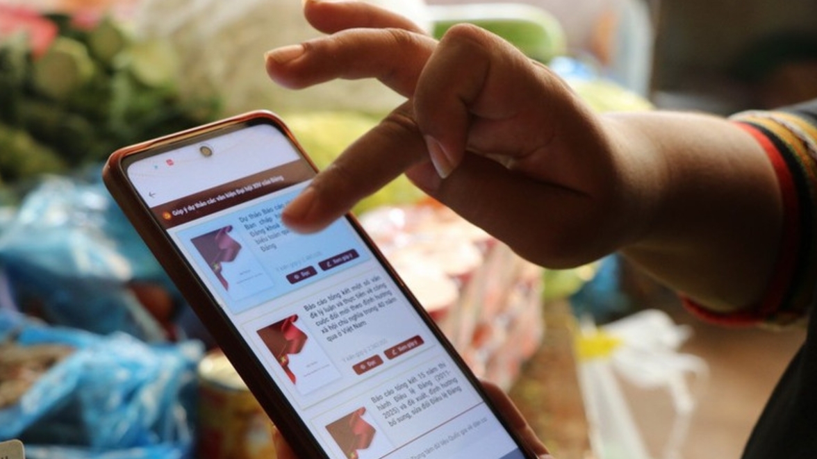 Должностные лица провинции Тэйнинь вносят предложения в проекты документов XIV съезда Компартии Вьетнама