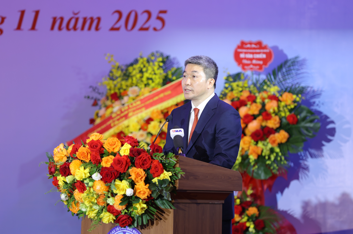 Союз обществ дружбы Вьетнама торжественно отметил 75-летие Традиционного дня и провёл Патриотическое движение этапа 2025–2030 гг