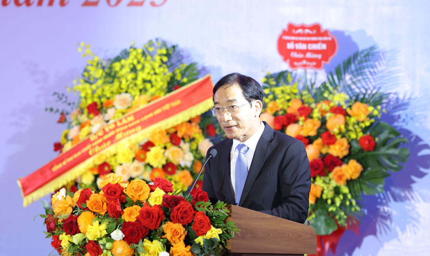 Союз обществ дружбы Вьетнама торжественно отметил 75-летие Традиционного дня и провёл Патриотическое движение этапа 2025–2030 гг