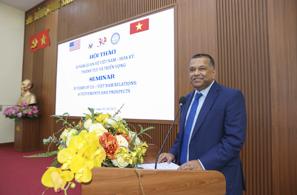 Предложения по построению народной дипломатии Вьетнама в новый период Предложения по построению народной дипломатии Вьетнама в новый период