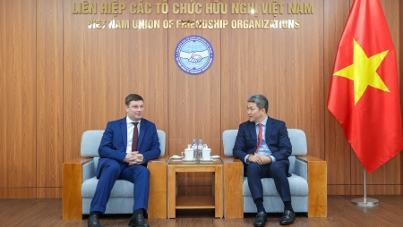 Укрепление образовательного сотрудничества  и  развитие дружбы между Вьетнамом и РФ