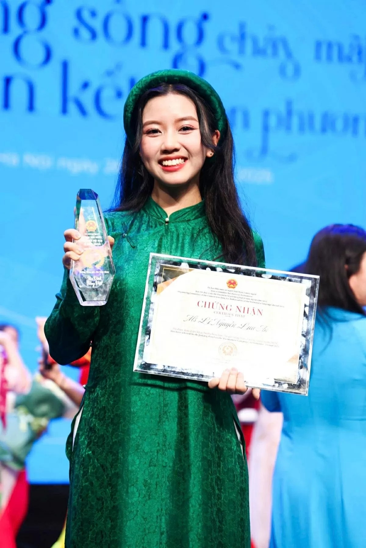 Ле Нгуен Лыу Ан: юная посланница, продолжающая путь сохранения вьетнамского языка в Малайзии