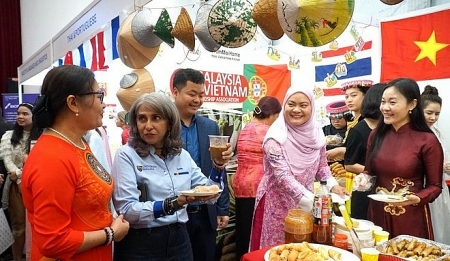 Нгуен Тхюи Тхиен Хыонг: Творческий подход в распространении вьетнамского языка в Малайзии