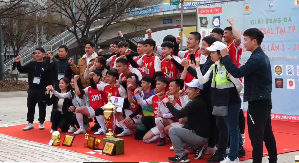2-й открытый турнир Сихына по футзалу для вьетнамской общины в Южной Корее. Фото: HH Pro Media