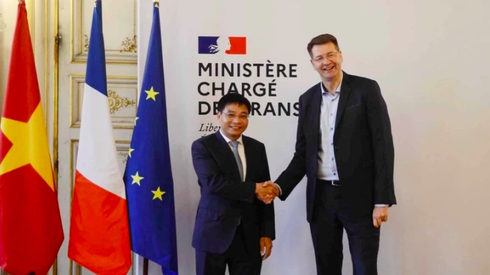 Вьетнам и Франция укрепляют сотрудничество в сфере транспорта
