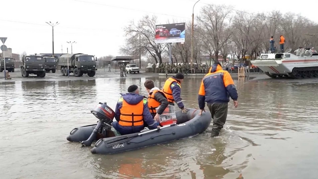Министр иностранных дел СРВ отправил телеграмму Россию и Казахстану в связи с наводнением