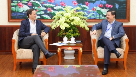 Представительство ЕС во Вьетнаме усилит сотрудничество с ВСОД