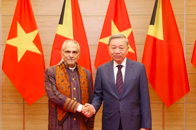 Президент Вьетнам принимает президента Восточного Тимора. Фото: 