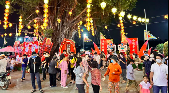 Фестиваль пагоды Онг в 2023 году. Фото: Тхиен Выонг / Нянзан