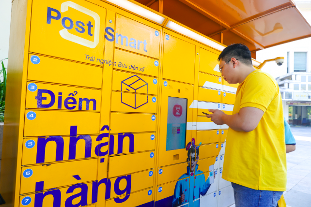 Почта Вьетнама — одна из первых почтовых компаний, начавшая разворачивать сеть постаматов. Фото: ВьетнамПлюс