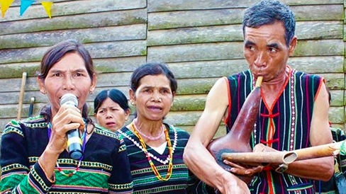Народные песни этнической группы мнонг в Дакнонге включены в список объектов национального нематериального культурного наследия Вьетнама