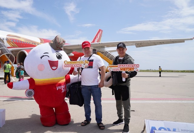 Казахстан возобновляет рейсы во Вьетнам