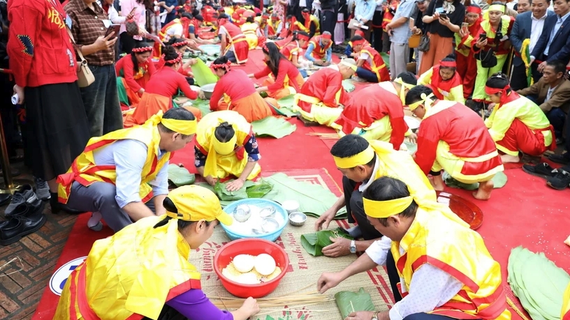 Сохранение традиционной культуры: искусство приготовления бань чынг и бань жаи