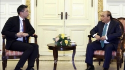 Президент Вьетнама Нгуен Суан Фук принял почетного консула Вьетнама в Швейцарии