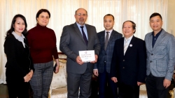 Вьетнамская община в Польше внесли пожертвования для оказания помощи пострадавшим от землетрясения в Сирии