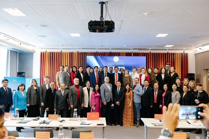 В Казахстане прошла конференция по содействию развитию туризма и торговли провинции Кханьхоа