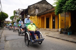 Число приехавших во Вьетнам иностранных туристов вновь резко выросло