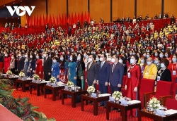 Премьер-министр Фам Минь Тинь: необходимо развивать потенциал и креативность вьетнамских женщин