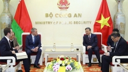 Министр общественной безопасности То Лам принял посла Беларуси во Вьетнаме