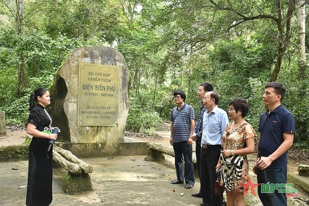 70-летие Победы под Диенбиенфу: Возвращение в историческую коммуну Мыонгпханг