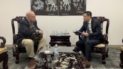 Вьетнам благодарен американскому другу Джону Маколиффу за усилия в области народной дипломатии
