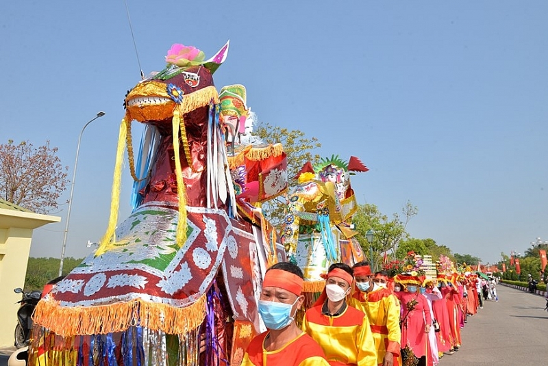 Традиционный фестиваль Батьданг в 2022 году в провинции Куангнинь.