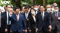 Японские СМИ активно освещают визит премьер-министра Фумио Кисиды во Вьетнам
