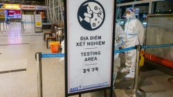 Дананг проводит бесплатное тестирование на COVID-19 для корейских туристов перед возвращением страну