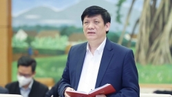 Нгуен Тхань Лонг уволен с должности депутата НС 15-го созыва и снят с поста министра здравоохранения