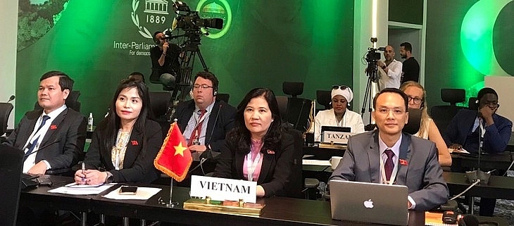 Молодые парламентарии Вьетнама и стран мира объединяют усилия в борьбе с изменением климата