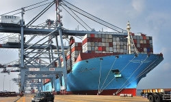 Вьетнамские предприятия морских портов и морского транспорта получили прибыль