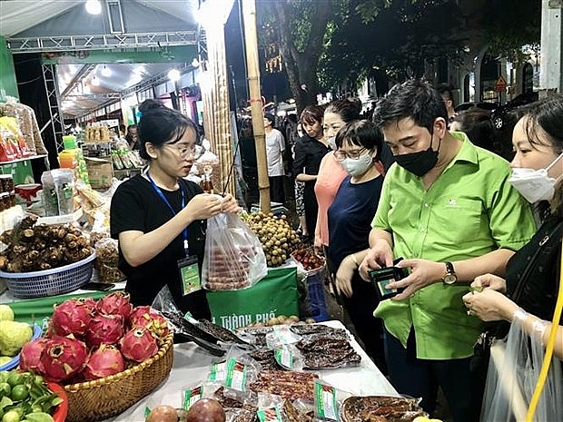 Неделя сельскохозяйственной продукцией ОООП Ханоя и провинций