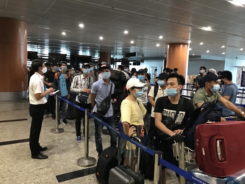 Организован вывозной рейс из Мьянмы для 180 граждан Вьетнама